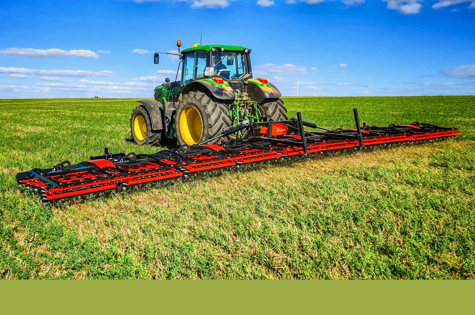 Arcadia tine harrow works 12m wide