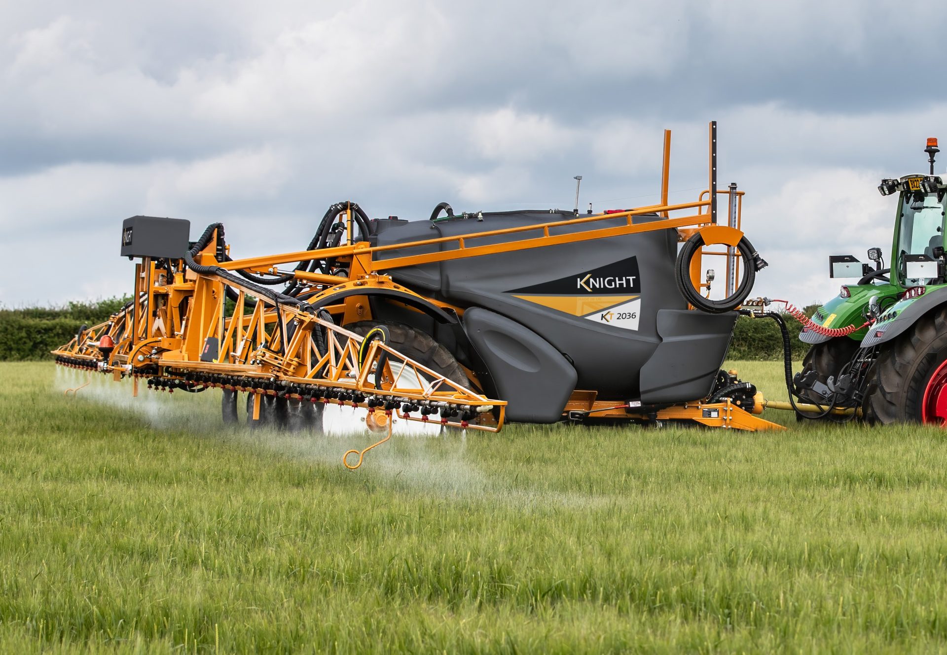 Chandlers joins Knight dealer network
