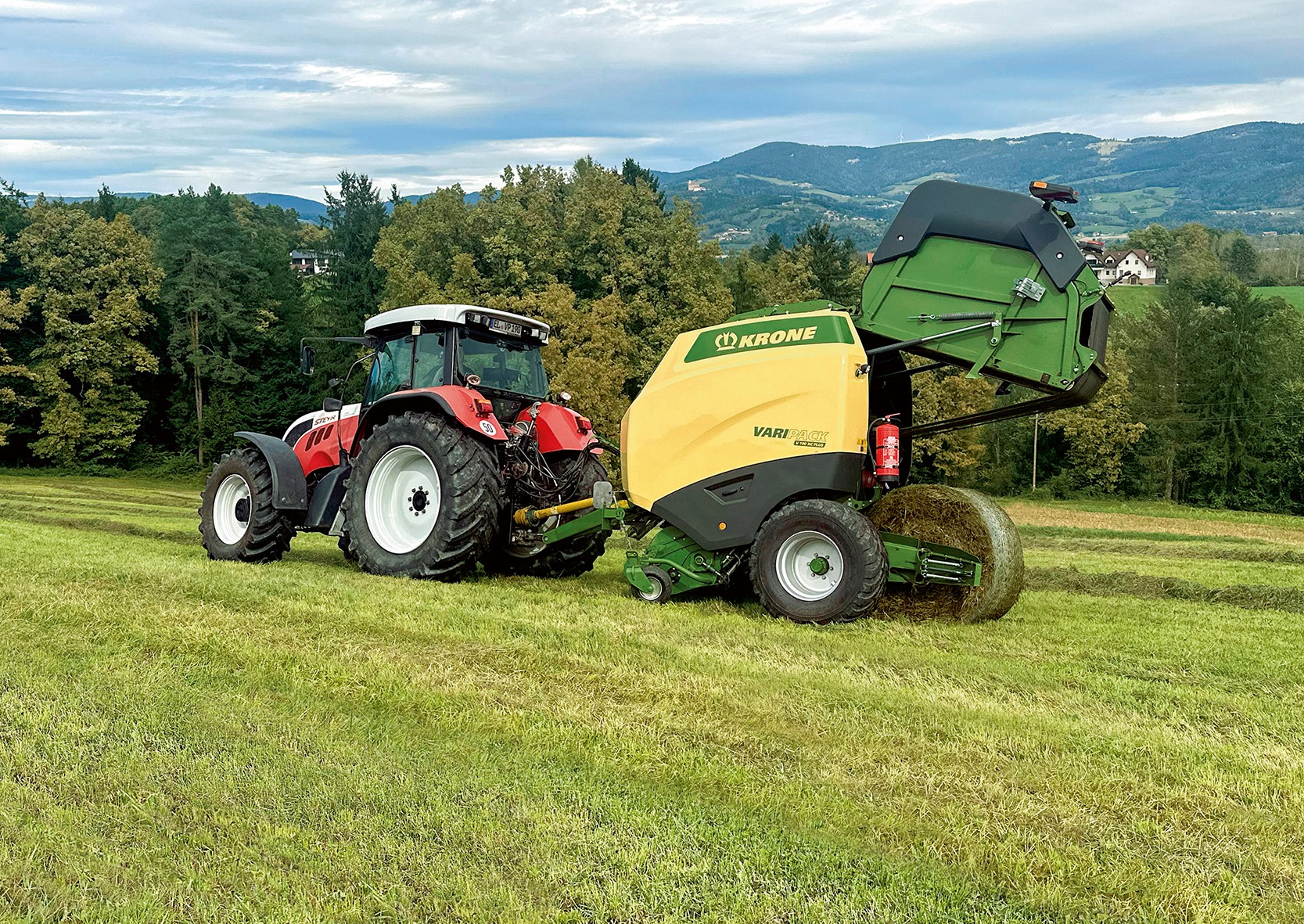 Clamp for Krone VariPack balers