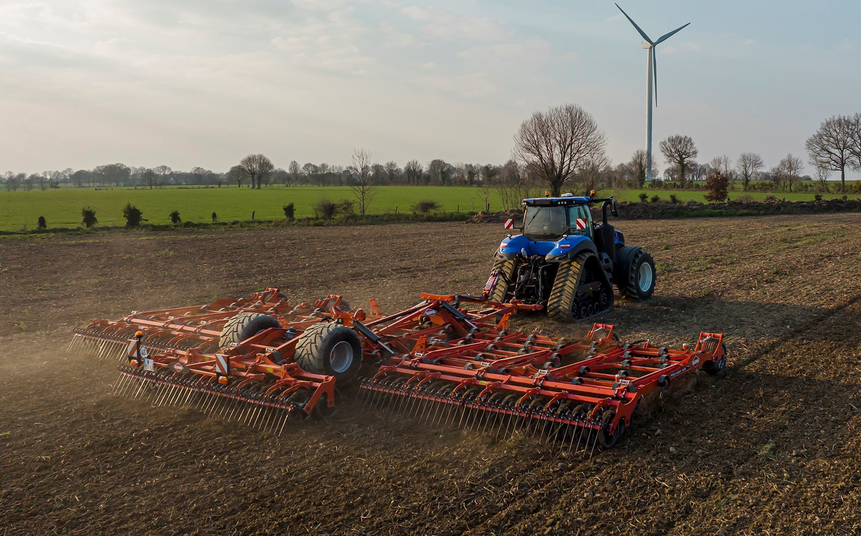 Kuhn stretches Prolander range to 14m