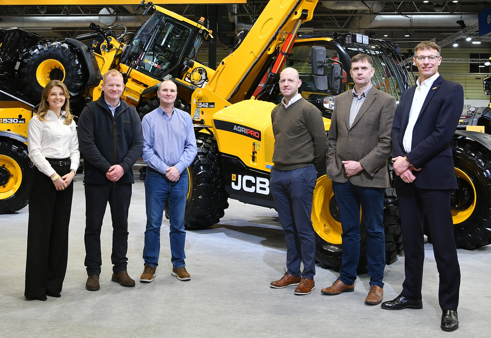 LAMMA 2025: New dealer network for JCB in Ireland