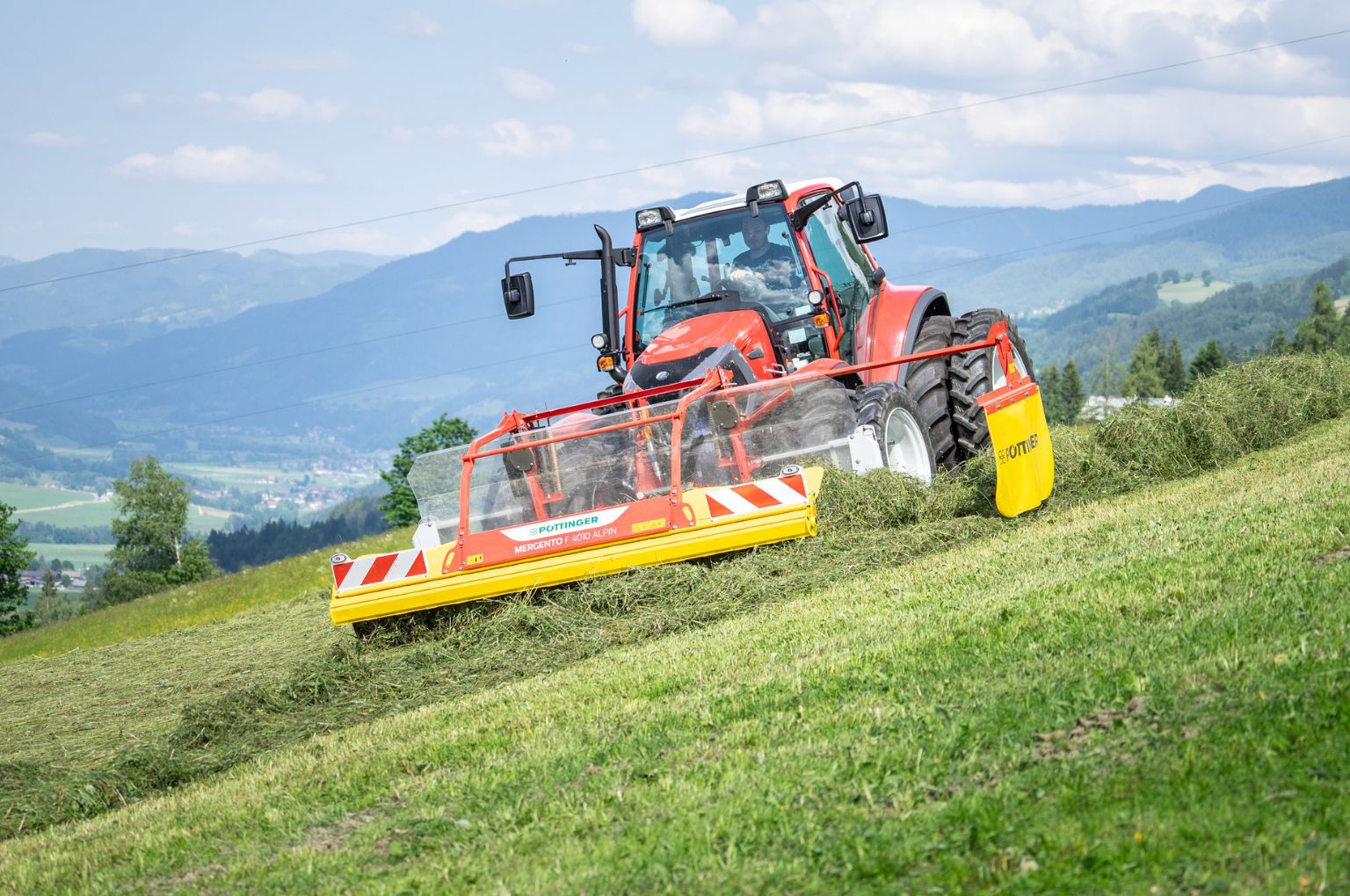Mergento F Alpin runs on steep slopes