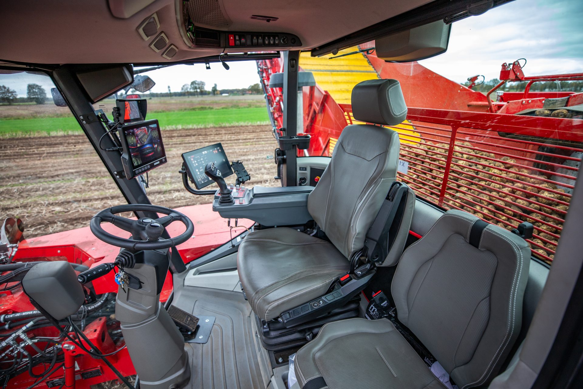 New cab for Grimme Varitron