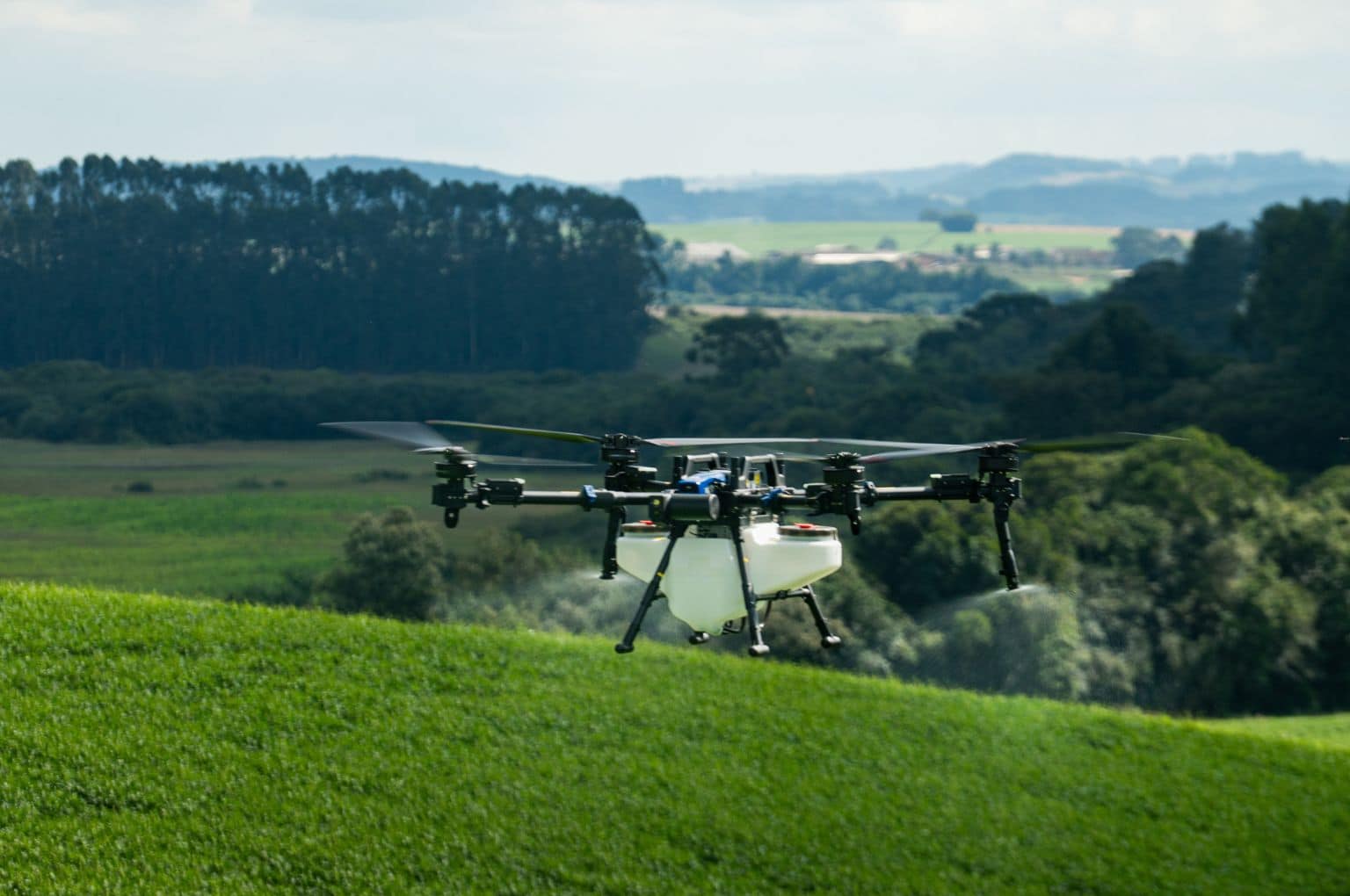 New Holland reveals spraying drones