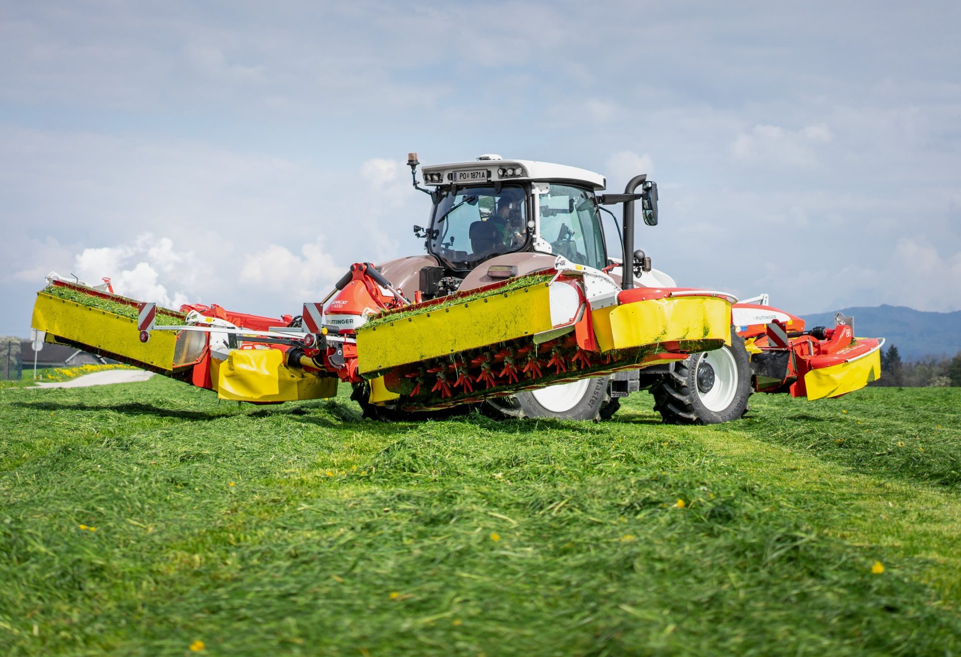 Pöttinger extends Novacat V range