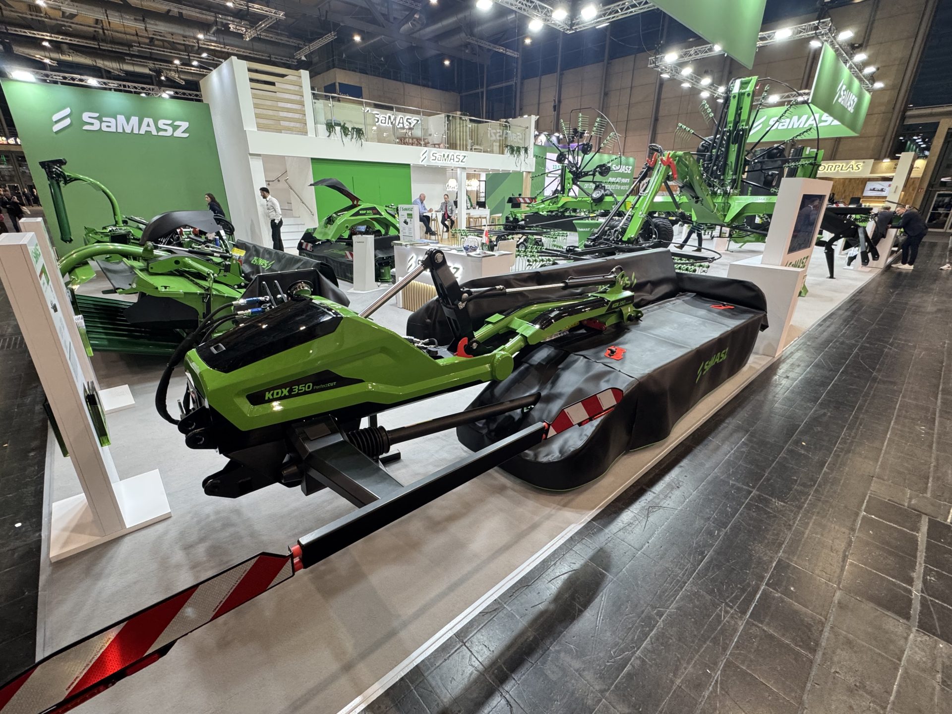 Samasz adds lighter HDX