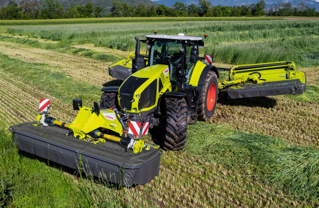 Trio of new Claas Disco front mowers