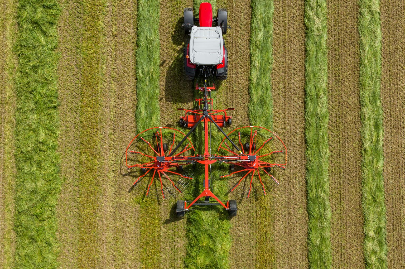 Twin rotor with central delivery