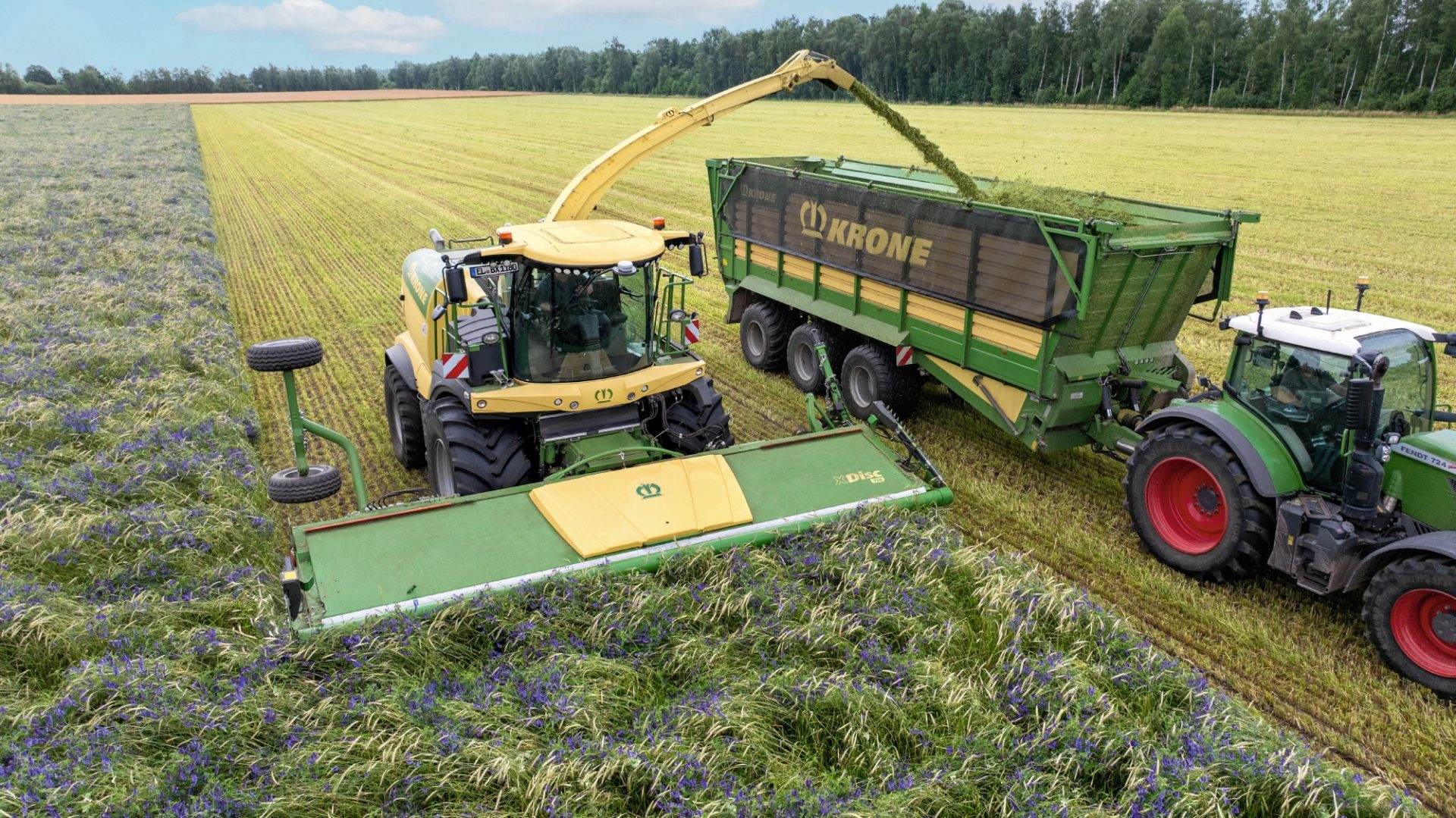 Wider Krone wholecrop header