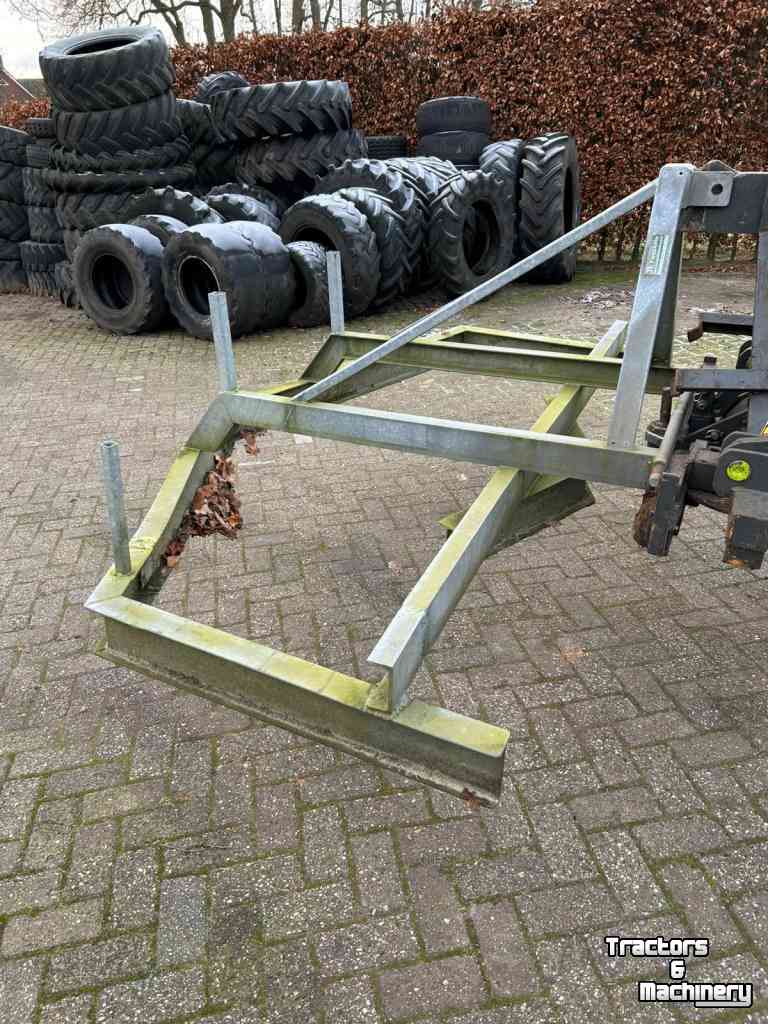 3-point scraper blade  V-schuif grond schaaf