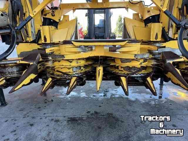 Cornhead New Holland 750 SFIE Maisbek