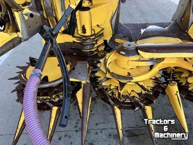 Cornhead New Holland 750 SFIE Maisbek