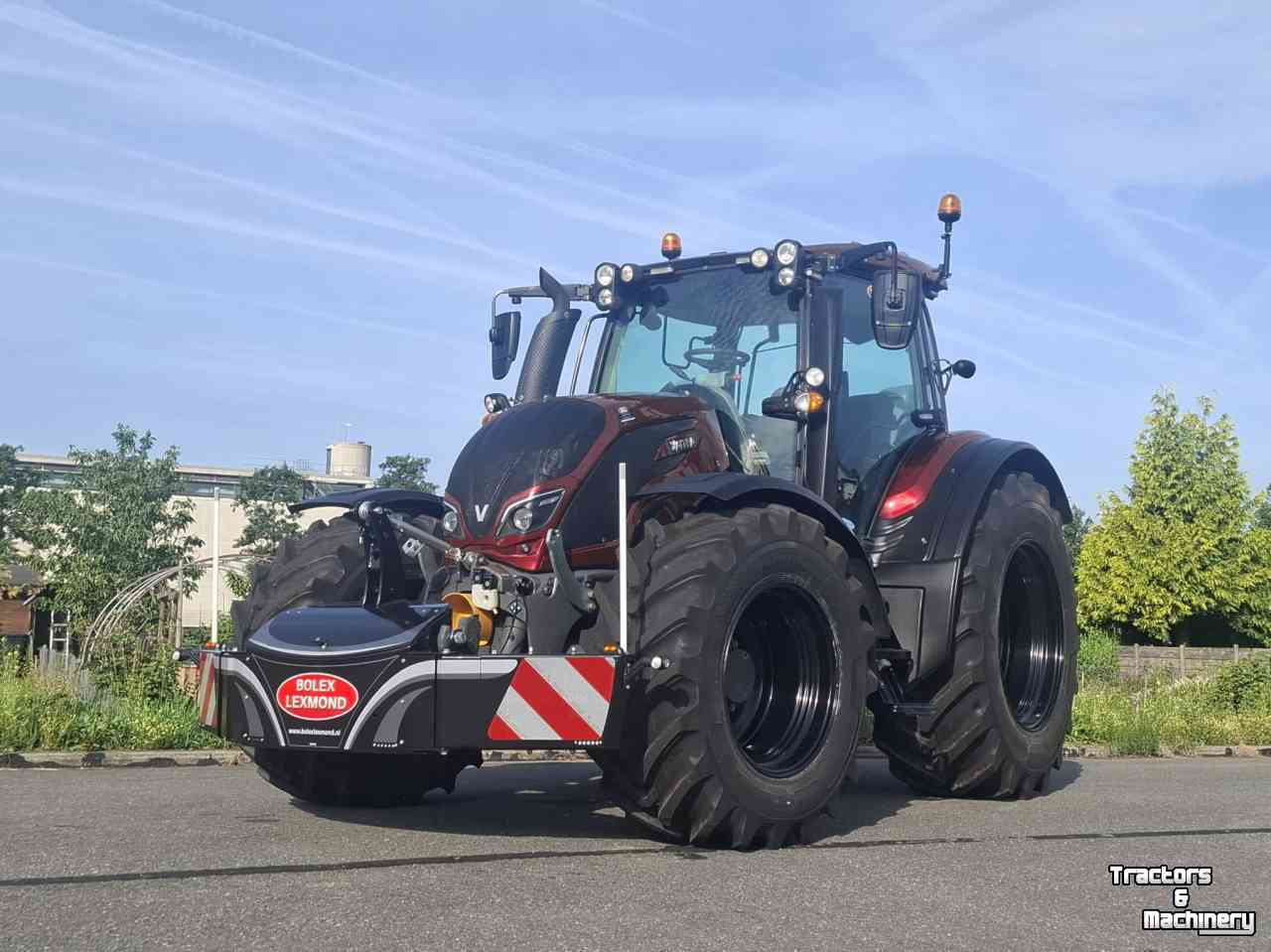 Tractor Valtra N174