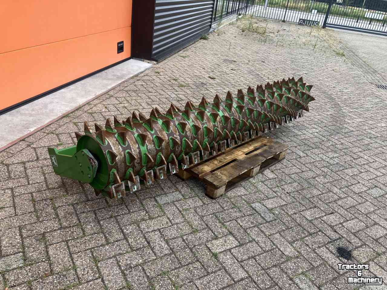 Rollers / Trailed rollers Amazone Pakkerwals PW 300-500