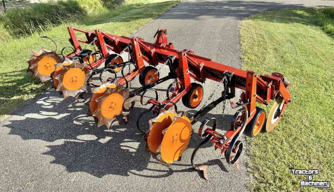 Inter-row cultivator Kongskilde Vibro Beta 4x75 Maisschoffel