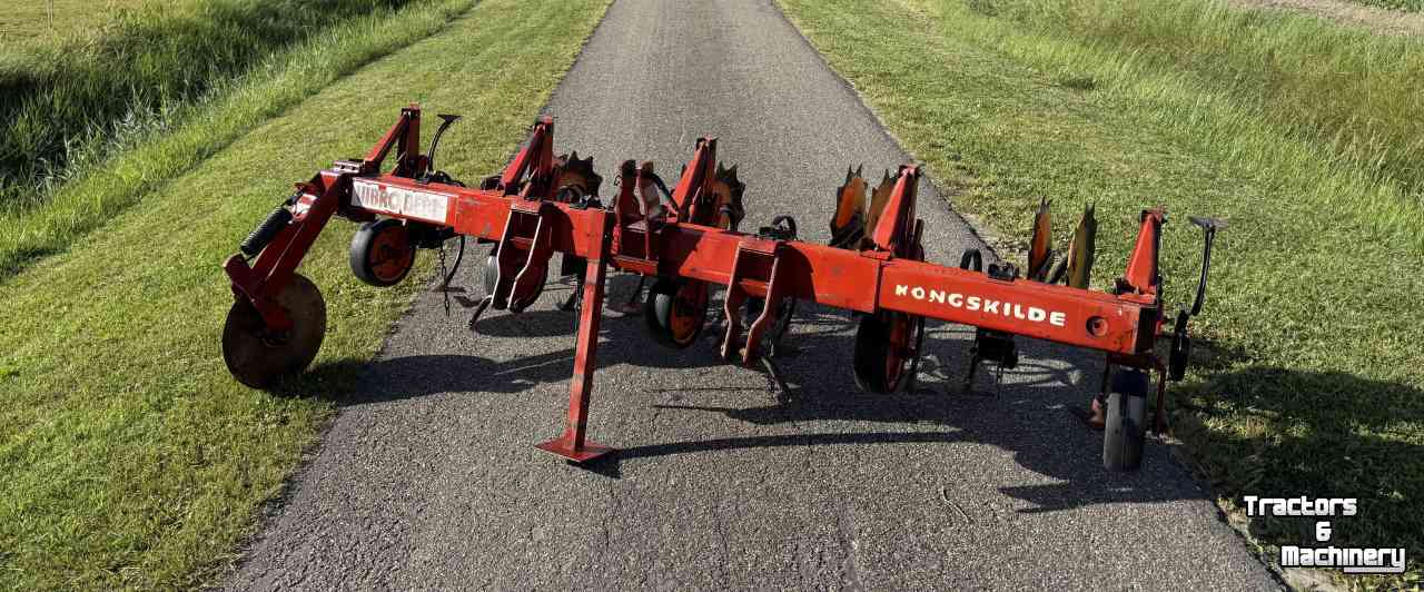 Inter-row cultivator Kongskilde Vibro Beta 4x75 Maisschoffel