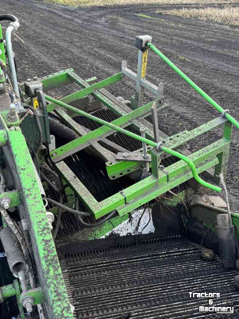 Potato harvester AVR Spirit 9200 WB
