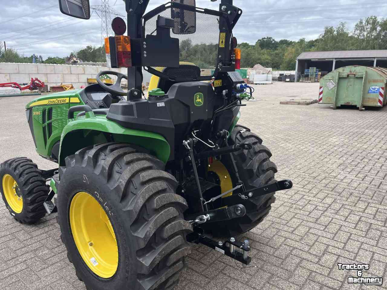 Horticultural Tractors John Deere 3038E Compact Tractor