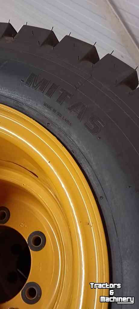 Wheels, Tyres, Rims & Dual spacers Mitas 7.50-15