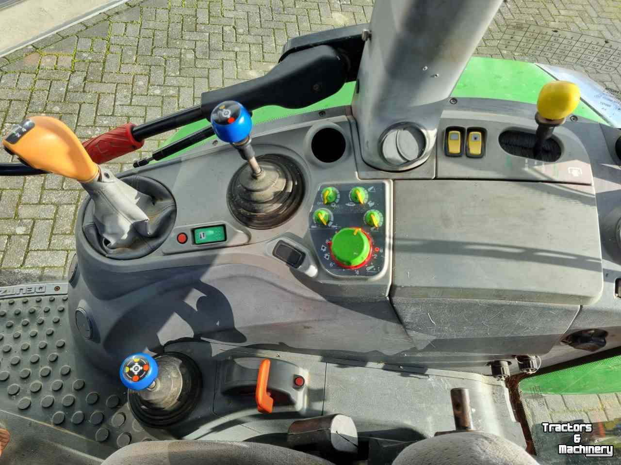 Tractor Deutz-Fahr Agrotron K90