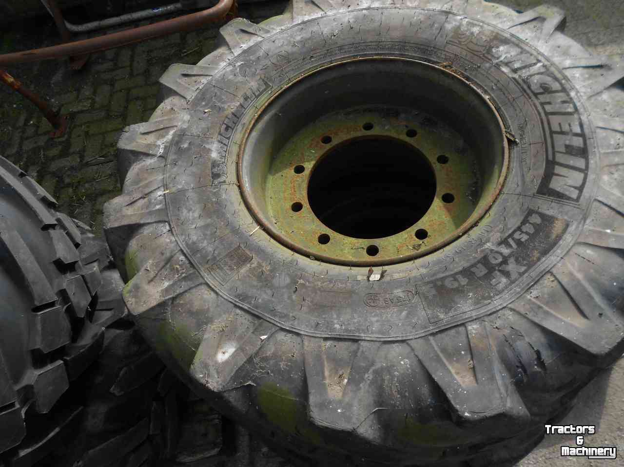 Wheels, Tyres, Rims & Dual spacers Michelin 445/70r19,5