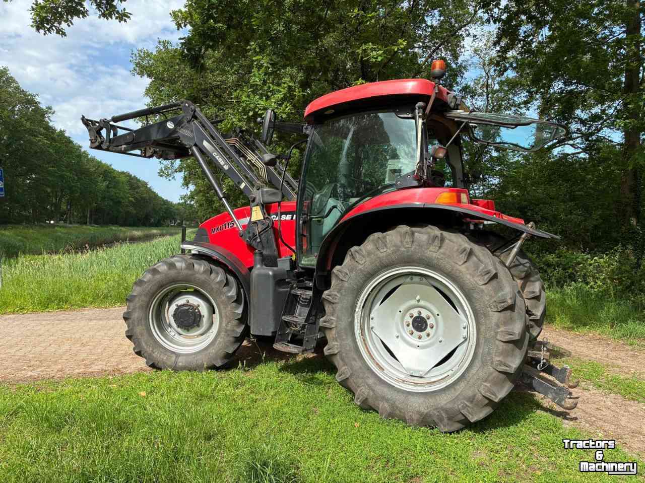 Tractor Case-IH Maxxum MXU-115