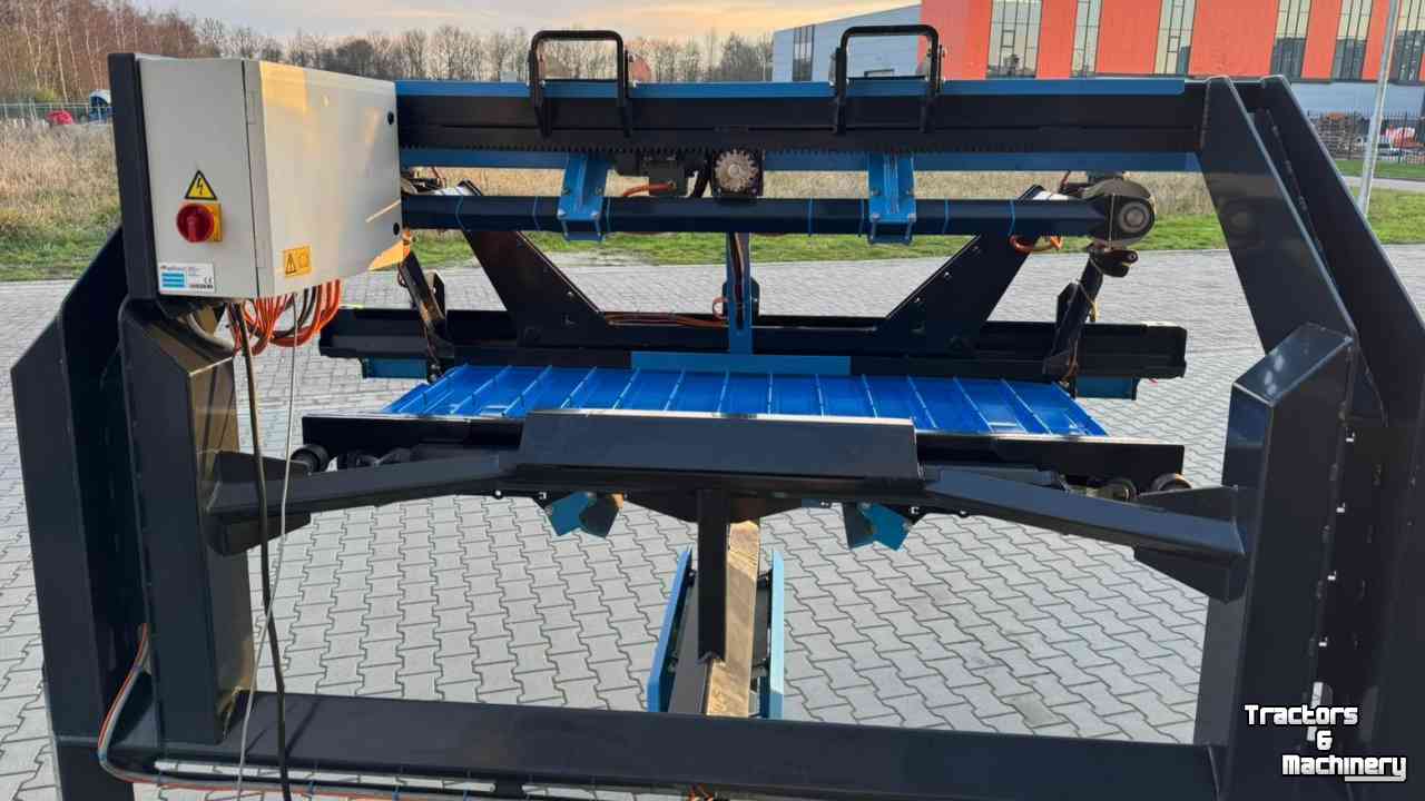 Box filler SWP Machinery AgriDokter Compact Vuller - Kistenvuller Bloembollen - Box Filler Flowerbulbs