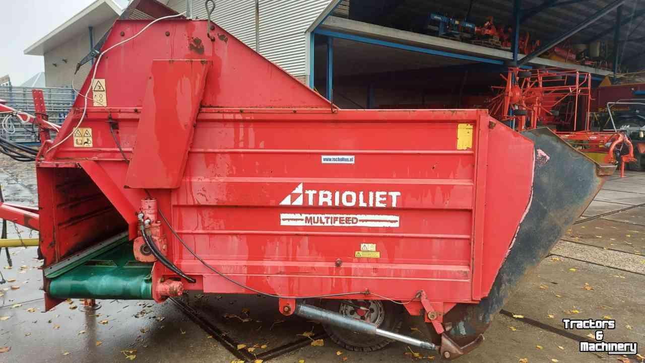 Silage-block distribution wagon Trioliet Multifeed