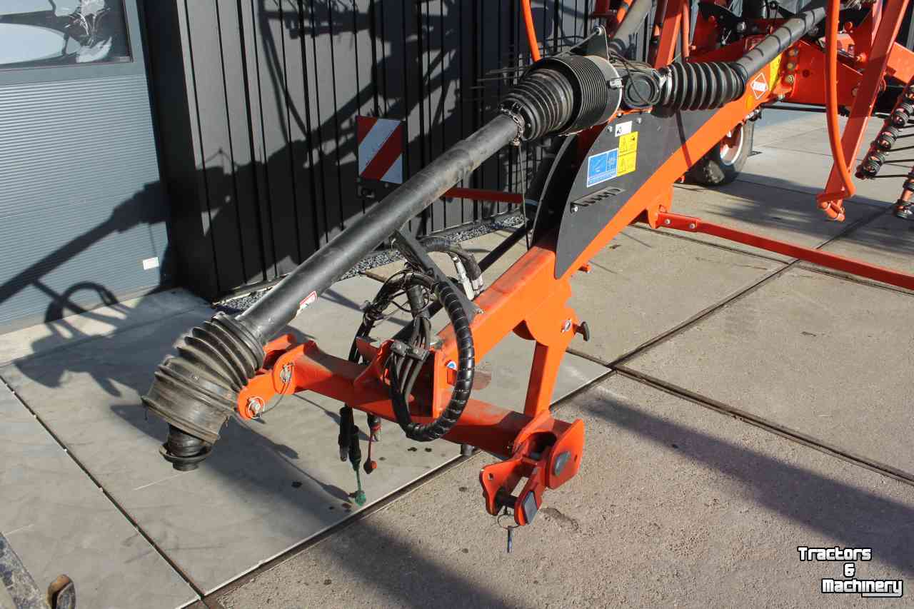 Rake Kuhn GA8131 dubbele cirkelhark wiersmachine hydraulische breedteverstelling