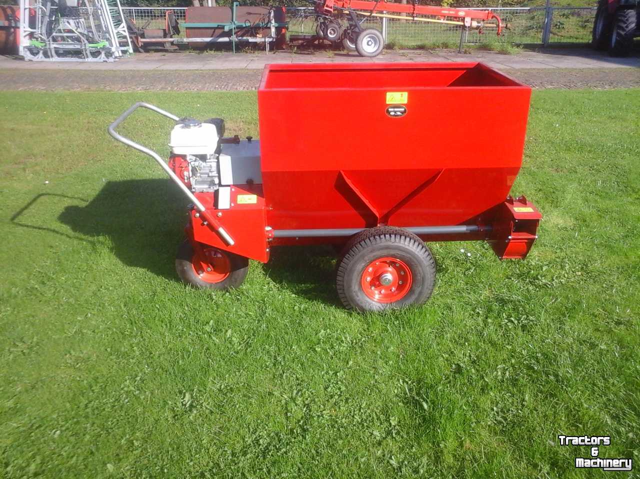 Other livestock equipment and accessories  Zaagselstrooier