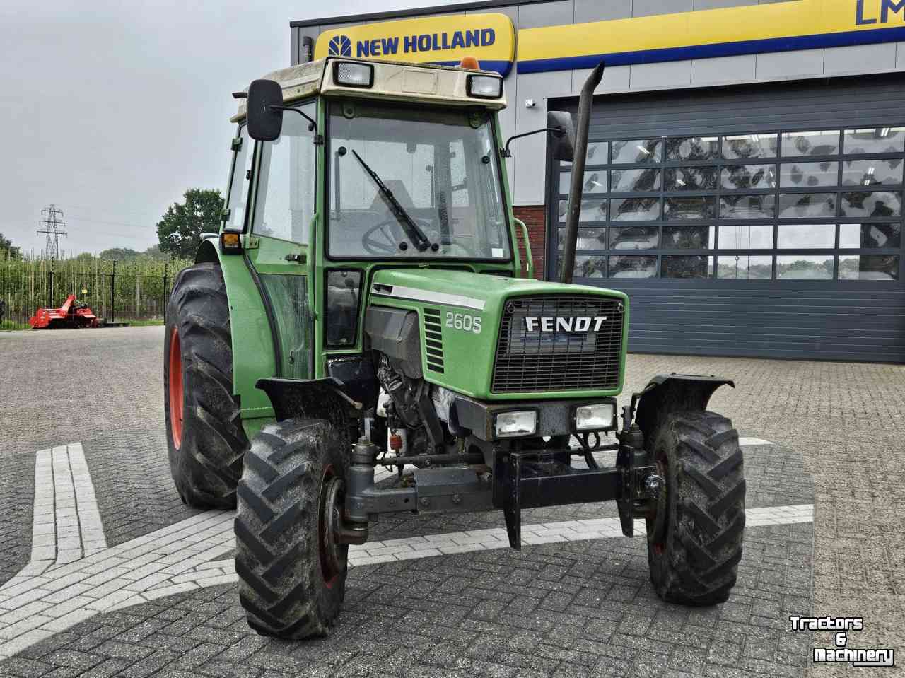Tractor Fendt 260 S Landbouwtrekker