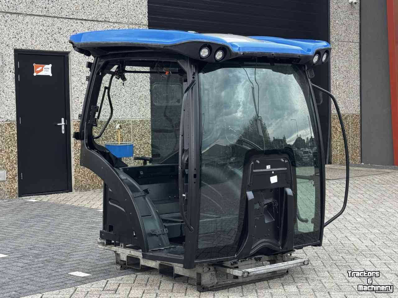 Tractor New Holland Complete Kabine New Holland en Frame  T6.xxx T7.xxx