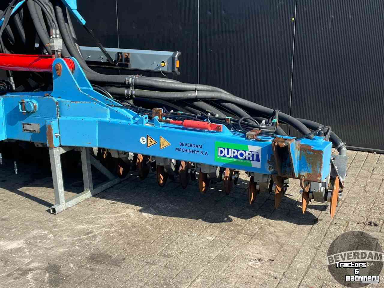 Grassland injector Duport Alltrac DW 6032