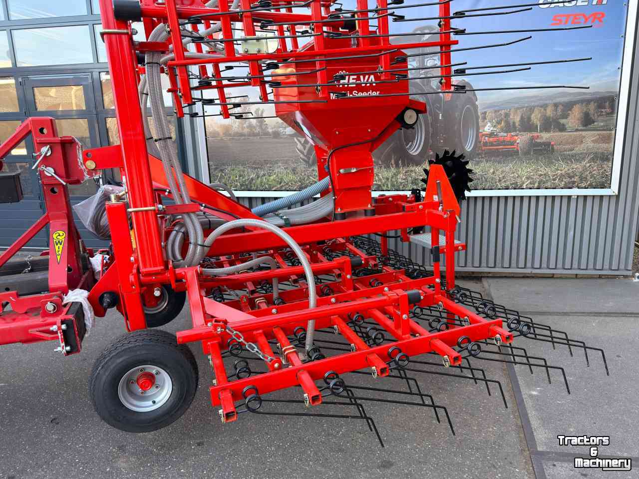 Meadow aerator He-Va Grass Weeder