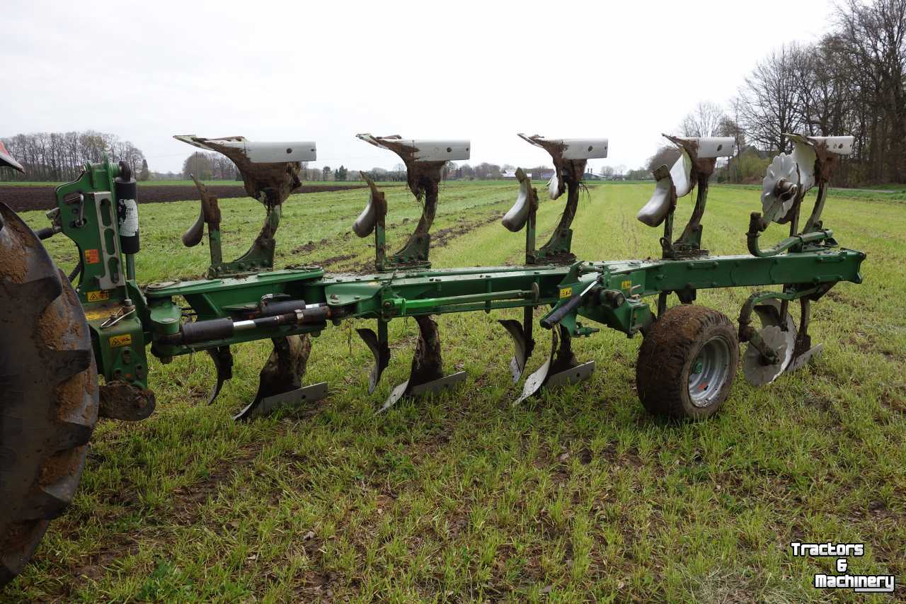Ploughs Amazone Cayron 200
