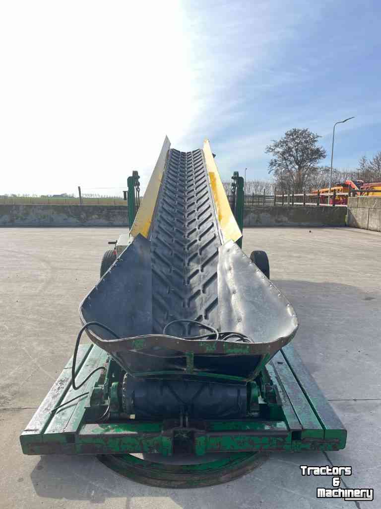 Telescopic storeloader Visser UT Hallenvuller
