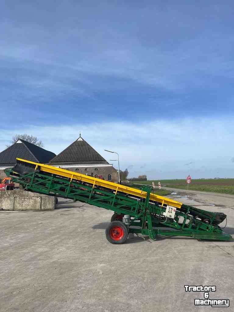 Telescopic storeloader Visser UT Hallenvuller