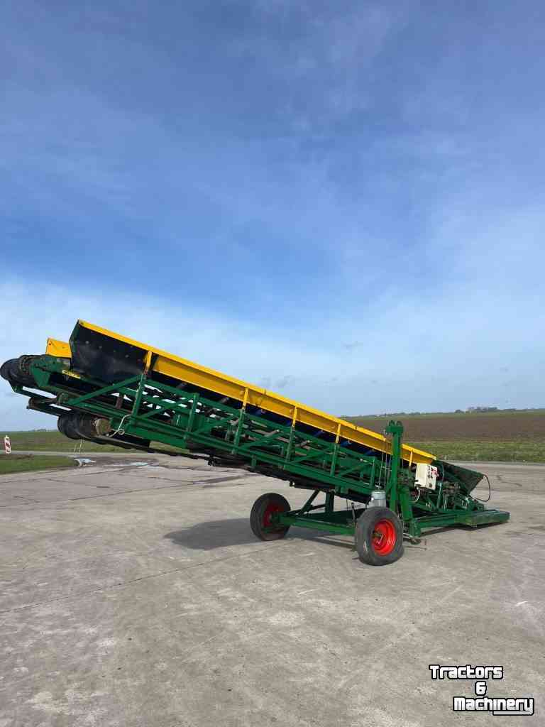 Telescopic storeloader Visser UT Hallenvuller