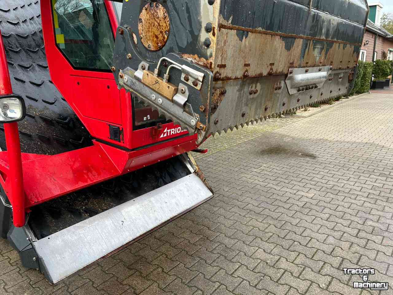 Self-propelled feed mixer Trioliet Triotrac 2-2400