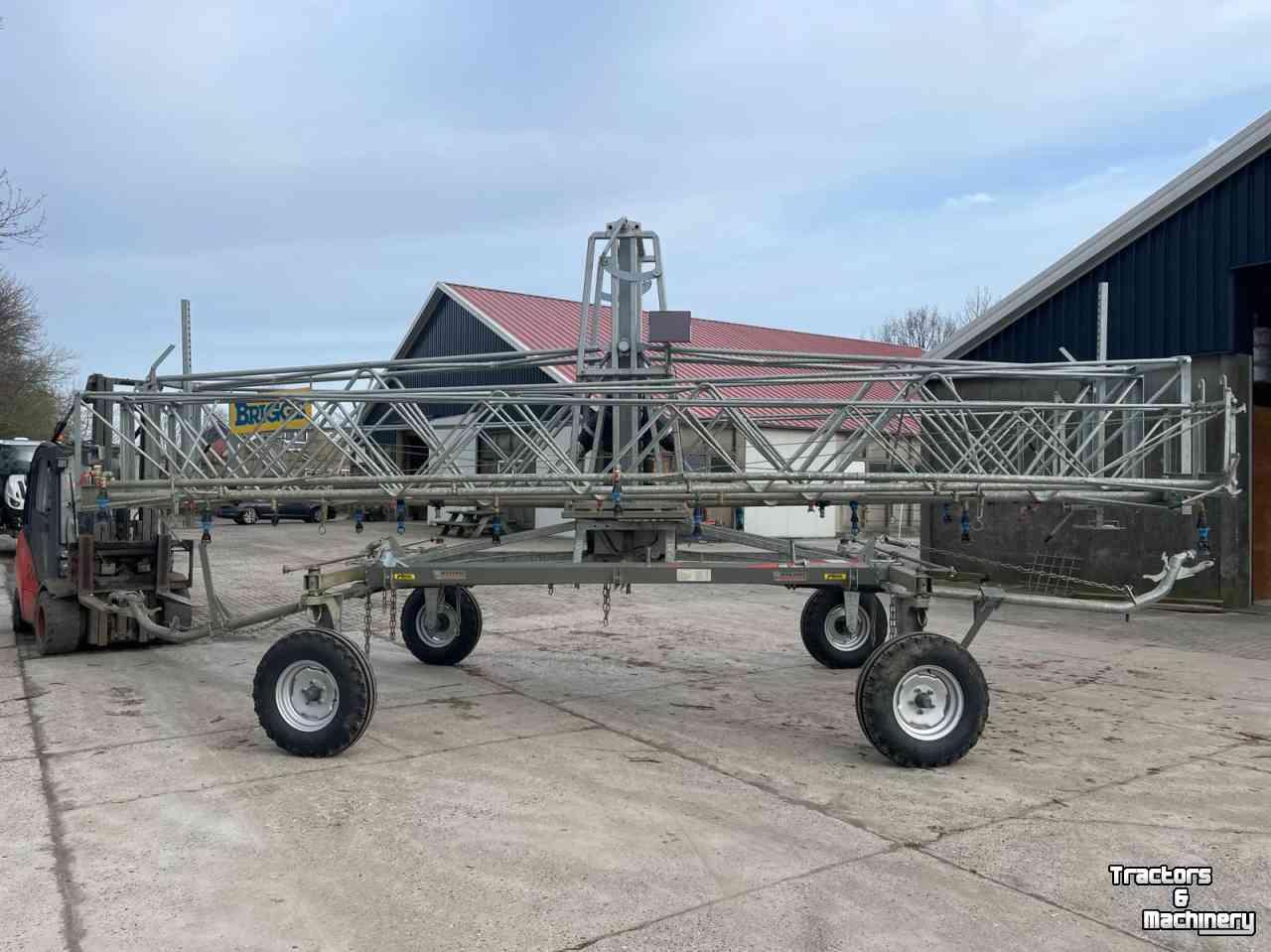 Other irrigation equipment and accessories  Briggs Linear Boom R50/2