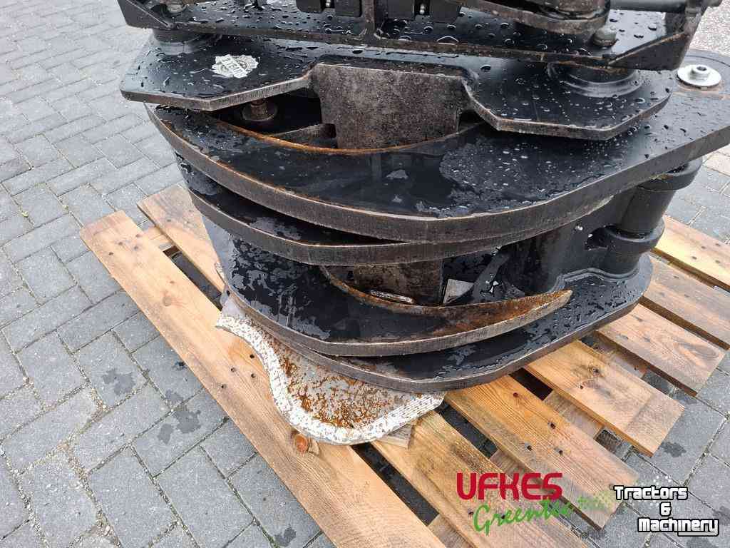 Hydraulic grabs  JAK 300 Tree shear