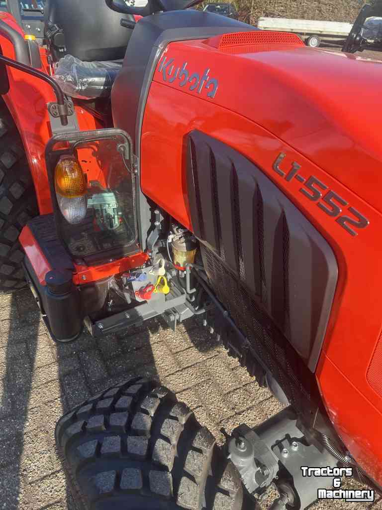 Horticultural Tractors Kubota L1-552 HST