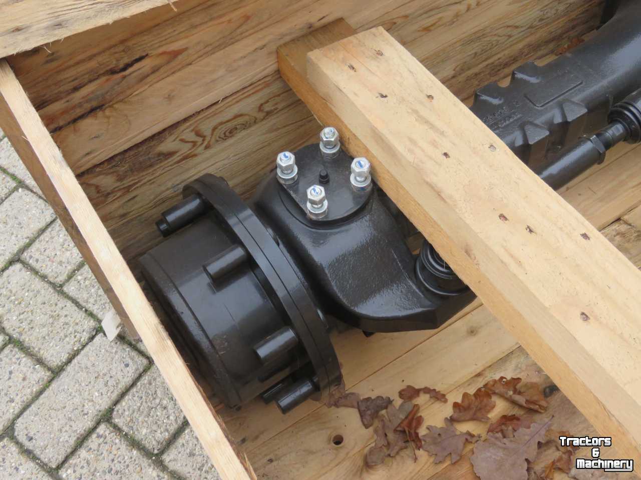Telehandler New Holland Vooras LM5030 / LM525 compleet DANA SPICER 357/211/443 Parts nr:84555411