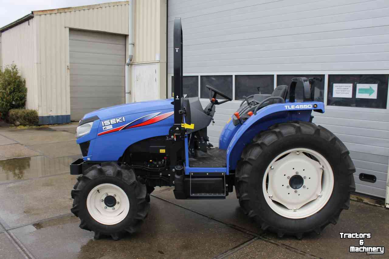 Horticultural Tractors Iseki TLE4550 mechanisch handgeschakelde compacttrekker tuinbouwtractor trekkerbanden