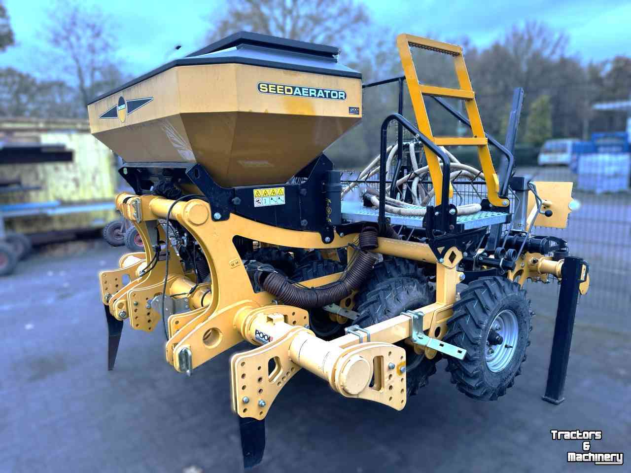 Direct seeder McConnel SEEDAERATOR 3,0 m Direktsaatmaschine