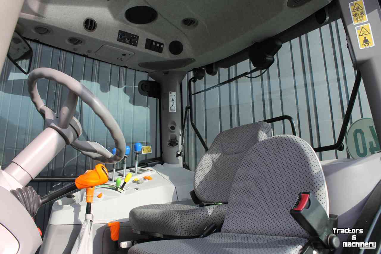Tractor Deutz-Fahr 5095 Keyline trekker Deutz tractor LS uitvoering mechanische omkeer