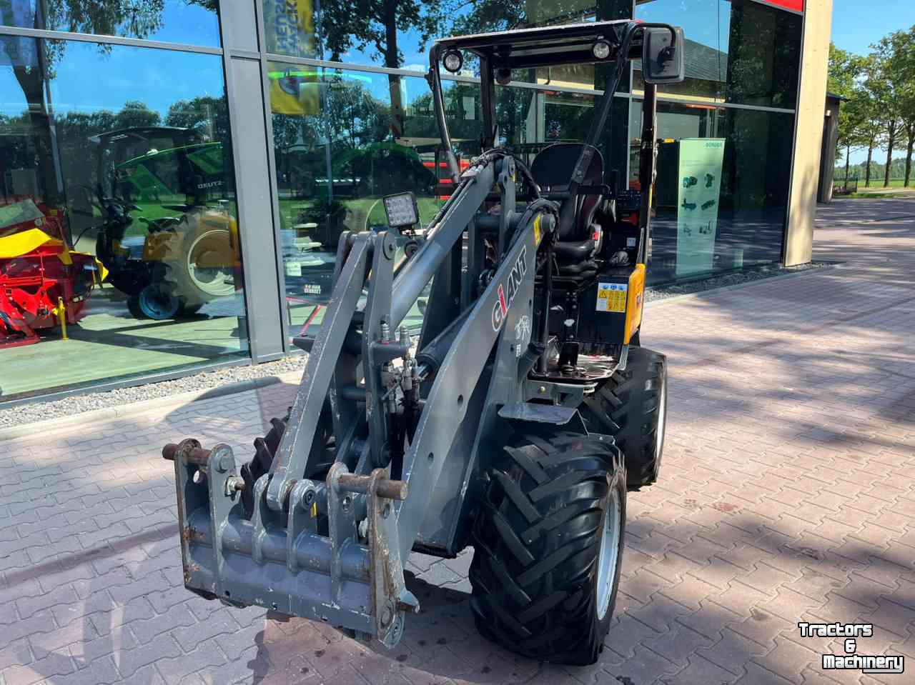 Wheelloader Giant D337T