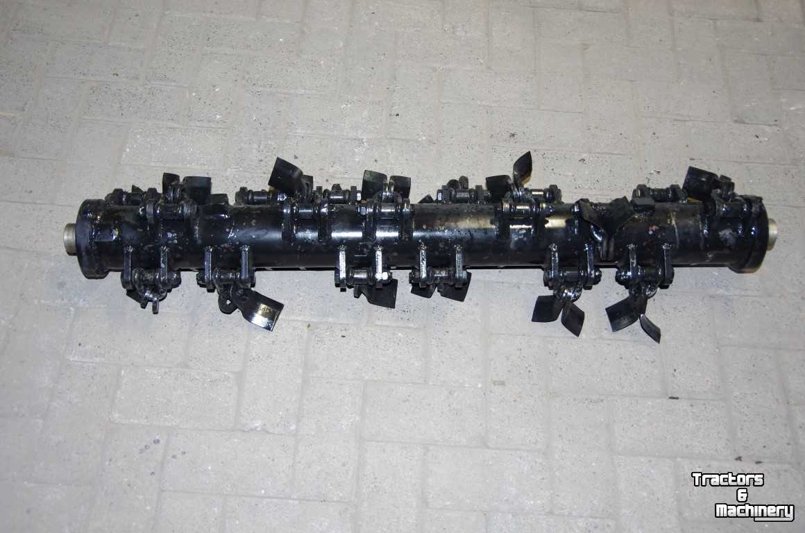 Diverse new spare-parts Maschio Klepelas 1.2 Mtr voor Armklepelmaaier