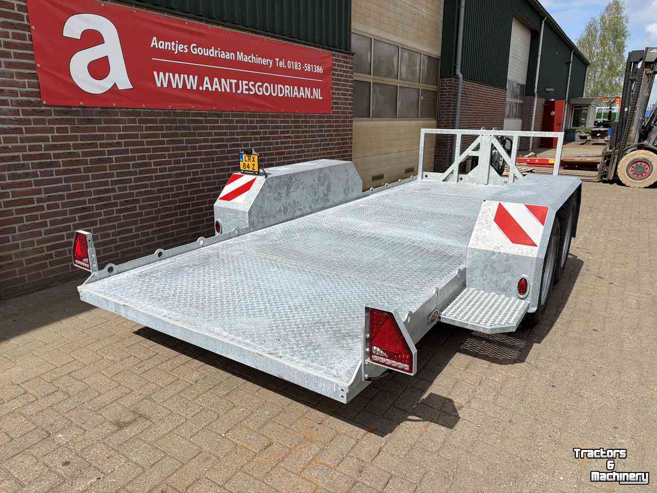 Ramp trailer AGM Machinetransporter / Oprijwagen