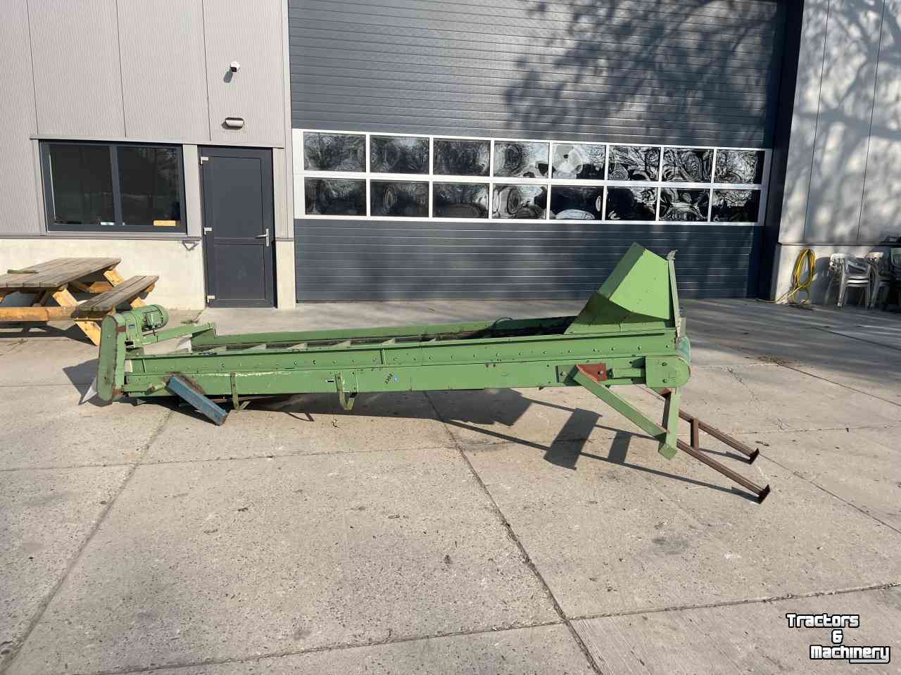 Conveyor Compas Elevator 4 mtr